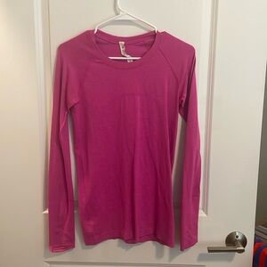 Lululemom Swiftly Tech Long Sleeve Shirt
